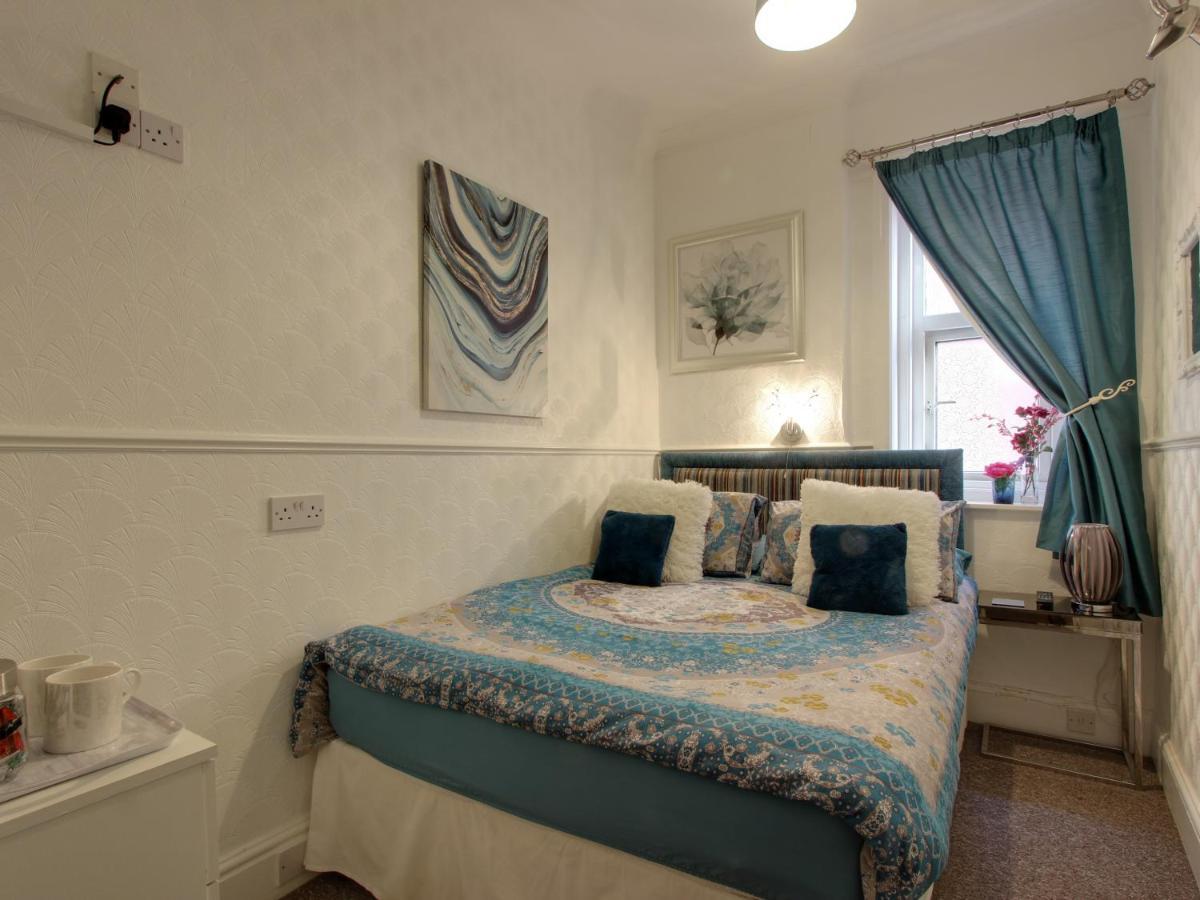 Mayfair Hotel — Photos 2